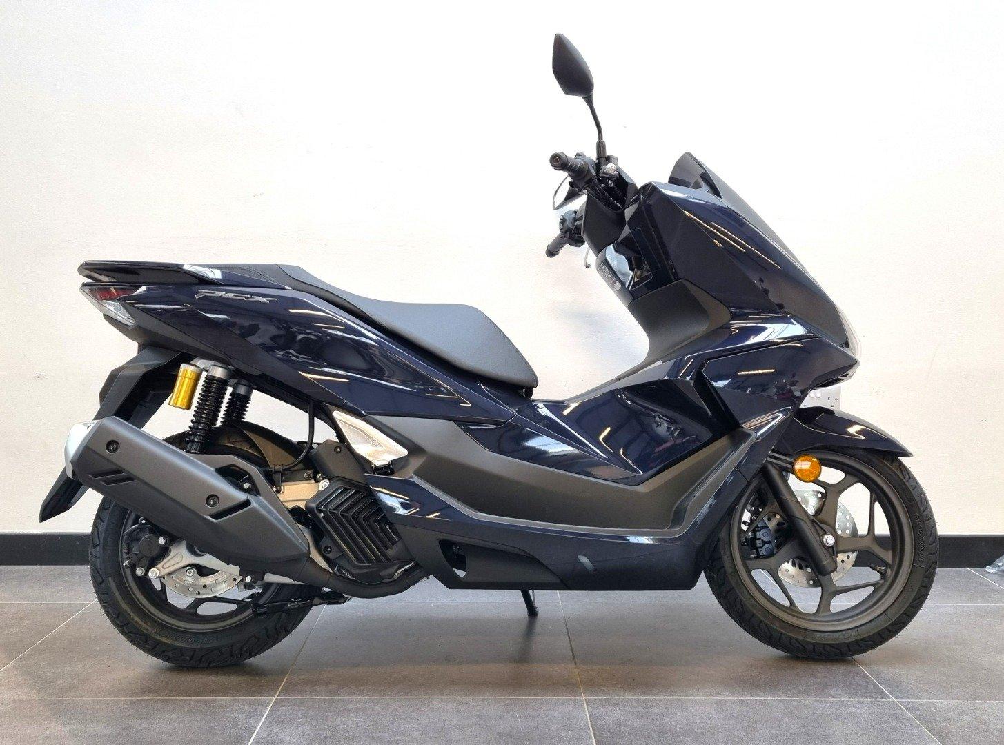 HONDA PCX125 JF56 PCX150 KF18 純正ロングスクリーン オンラ